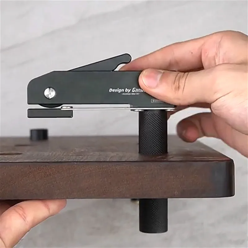 ตัวหนีบยึดแบบรวดเร็วสำหรับโต๊ะ - Bench Dog Hole บทวิจารณ์และราคา